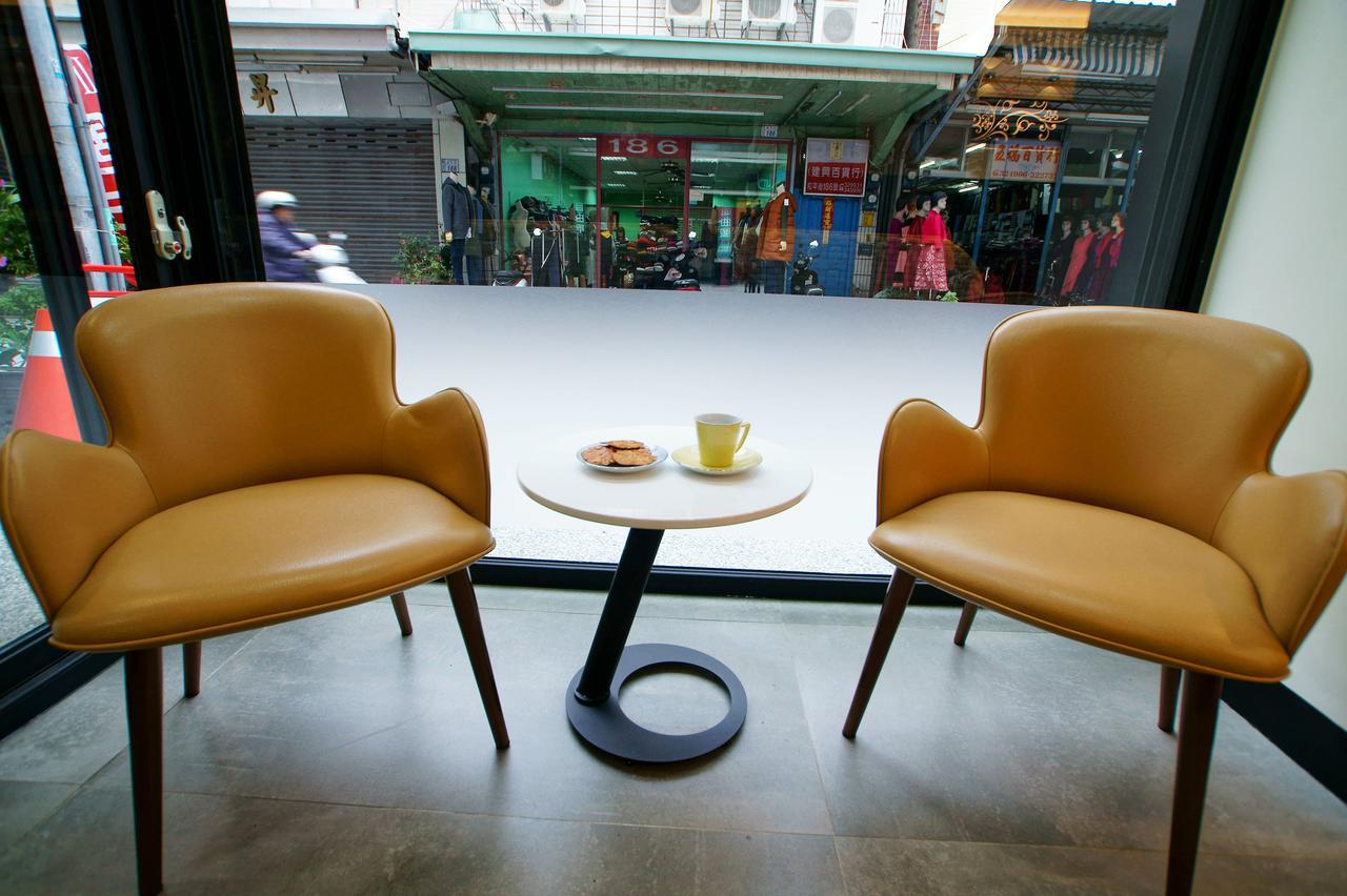 Free Wind B&B Taitung Bagian luar foto