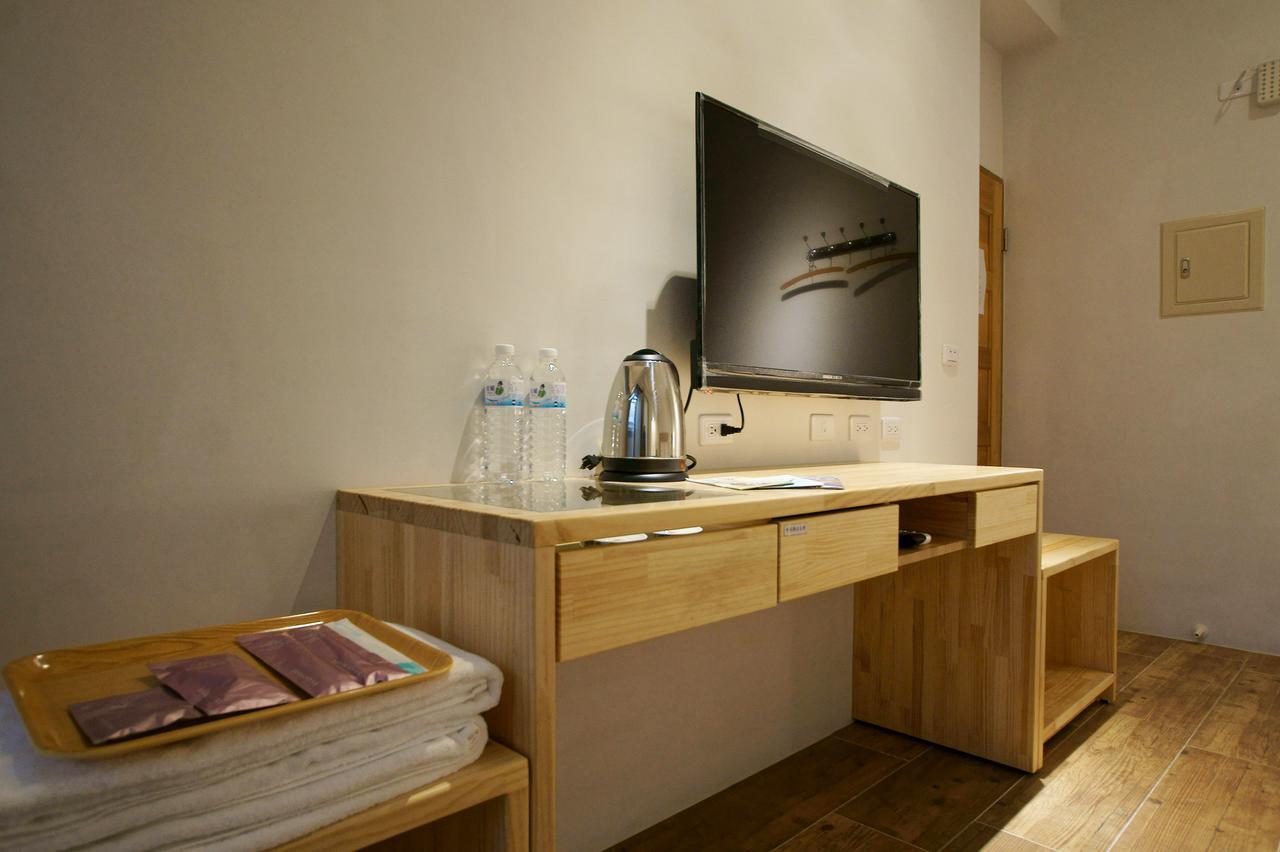 Free Wind B&B Taitung Bagian luar foto